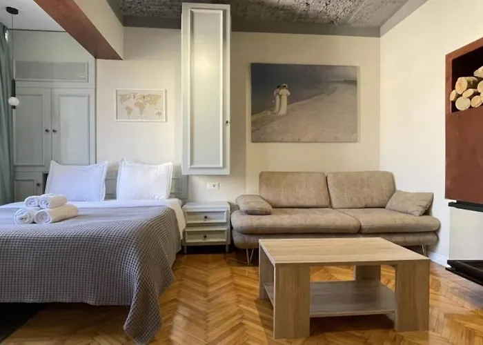 Apartmán In Myslym Shyri Street